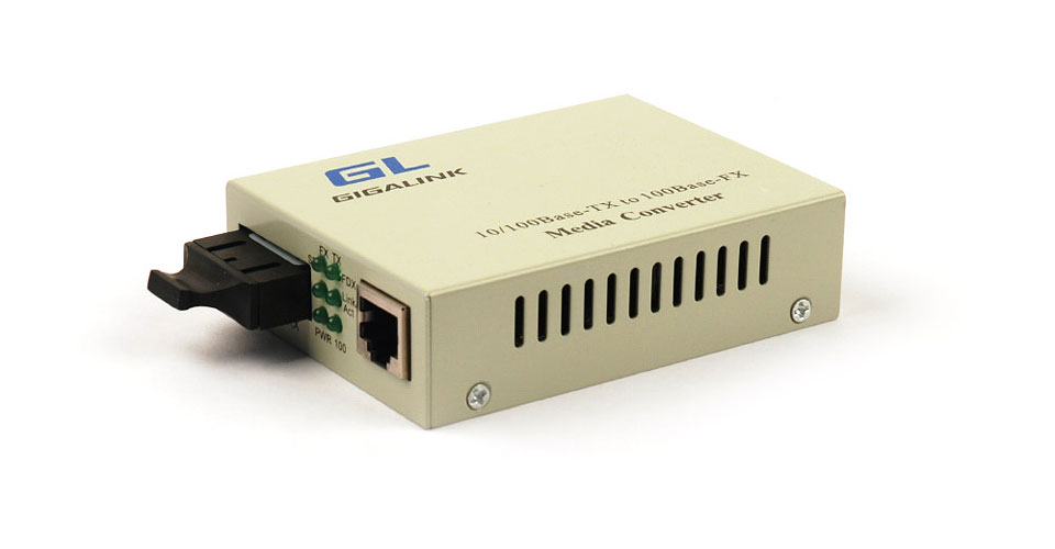 Конвертер GIGALINK UTP 10/100Мбит/c SM, 2xSC, 10/100Мбит/c, 1310 нм, 31 дБ (до 15 км) (GL-F515)