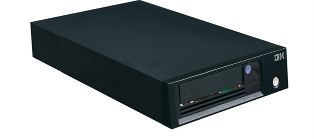 Внешний ленточный привод 3580S5E IBM TS2250 LTO-5 SAS Tape Drive, Ext. (Ultrium 1,5/3TB; half-high d